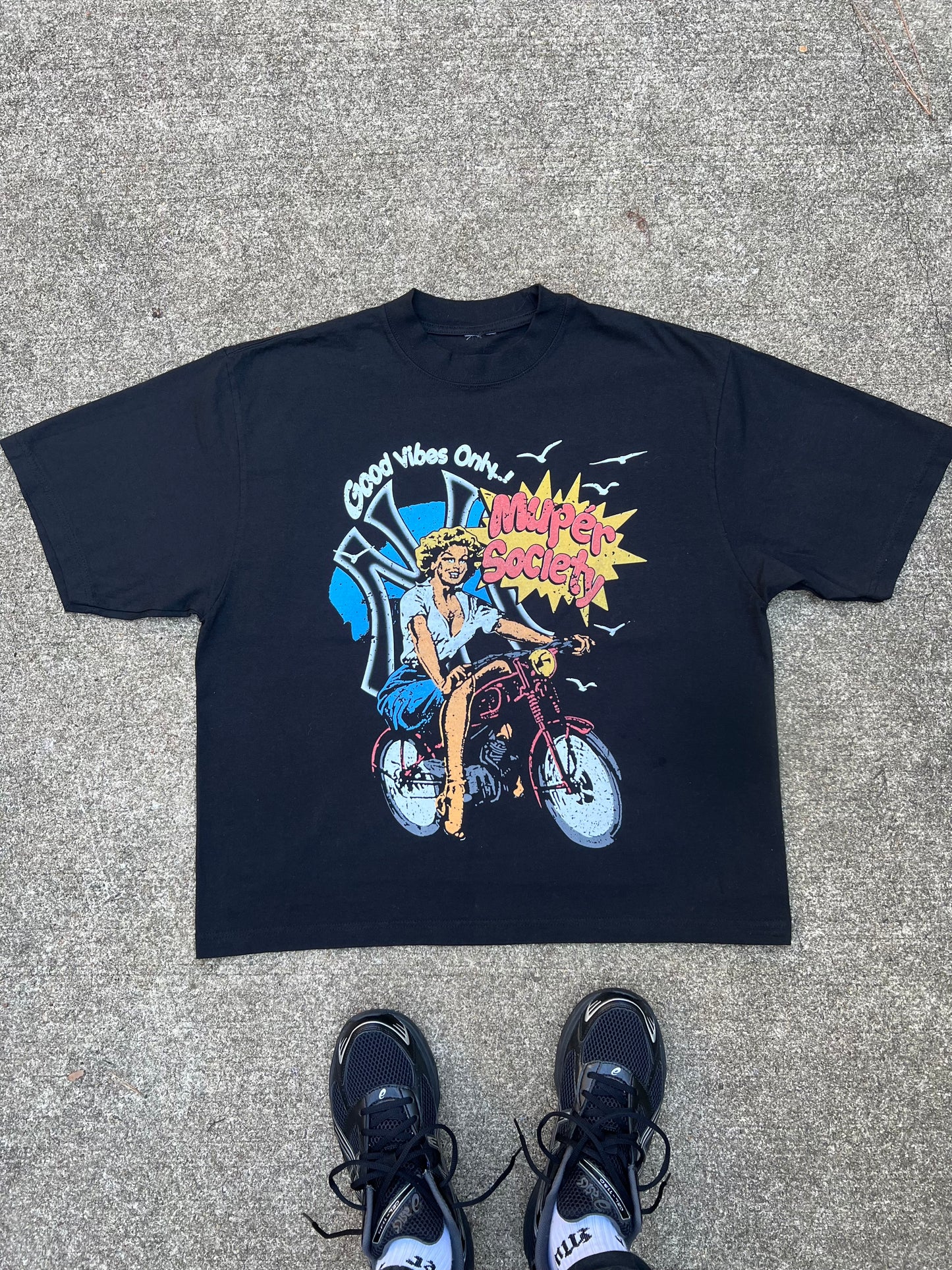 MUPÉR SOCIETY TEE