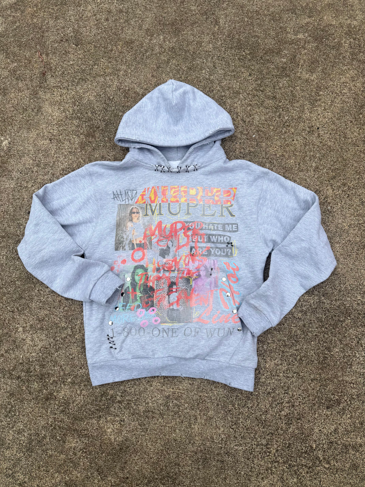 CHAOTIC HOODIE