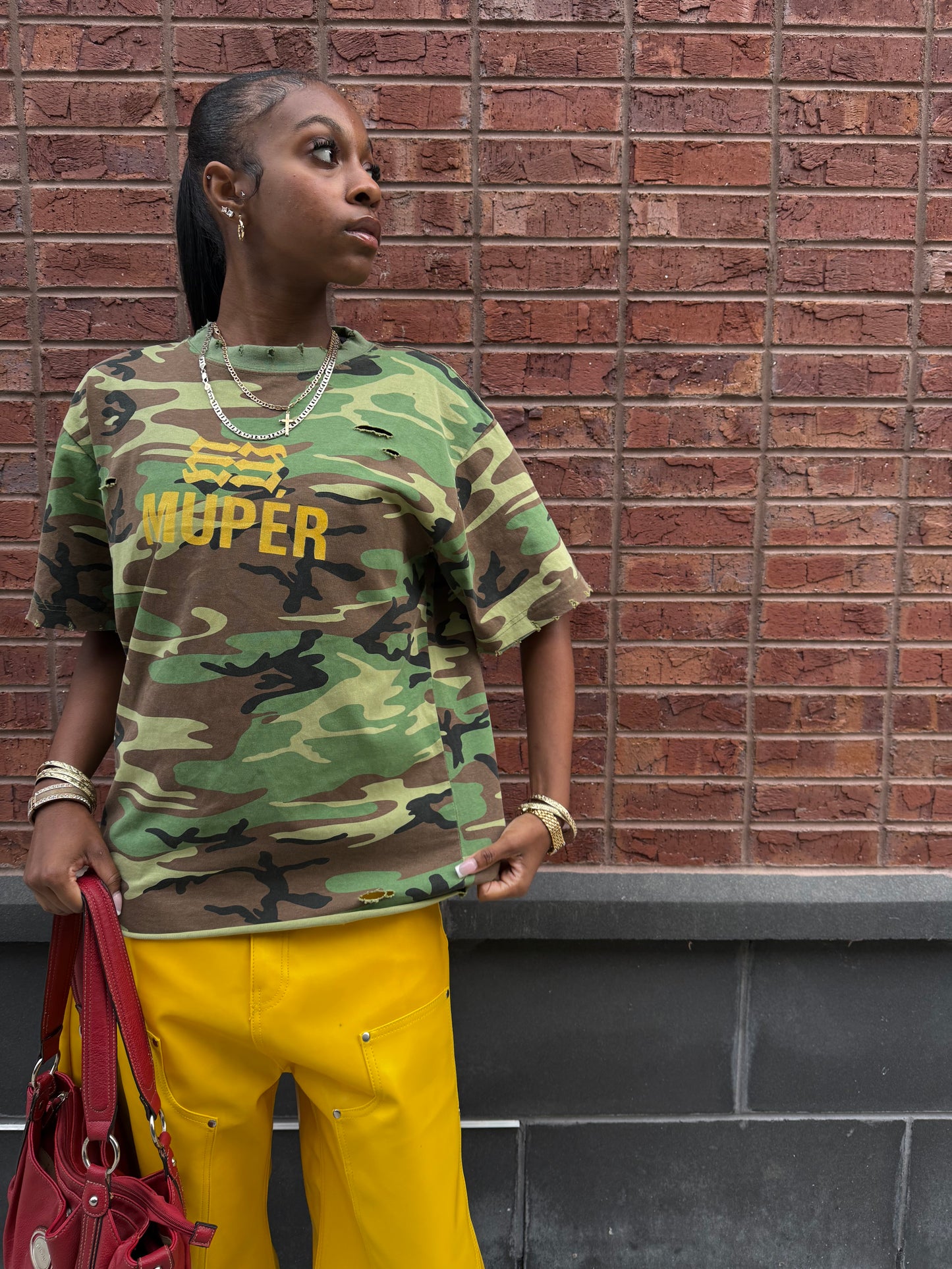 SIGNATURE CAMO TEE
