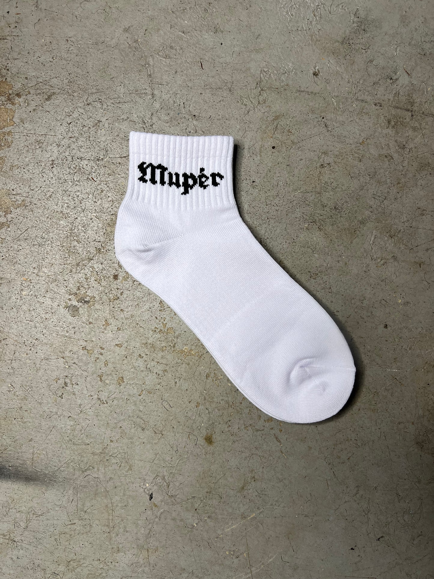 MUPÉR SOCKS